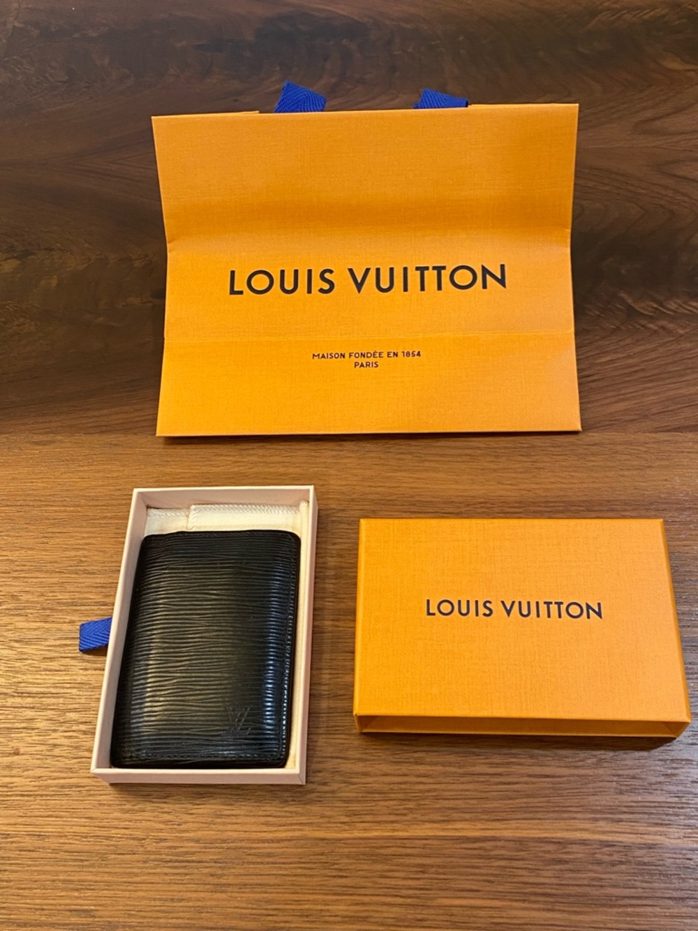 Men’s Louis Vuitton wallet
